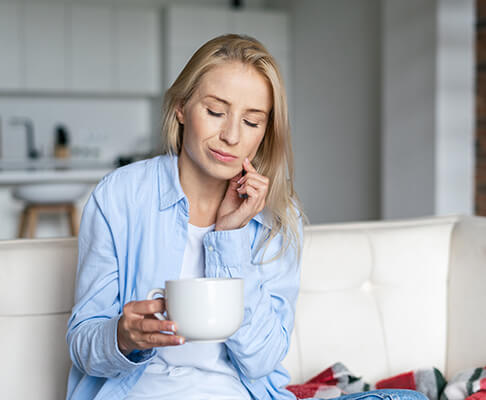 Woman with a toothache